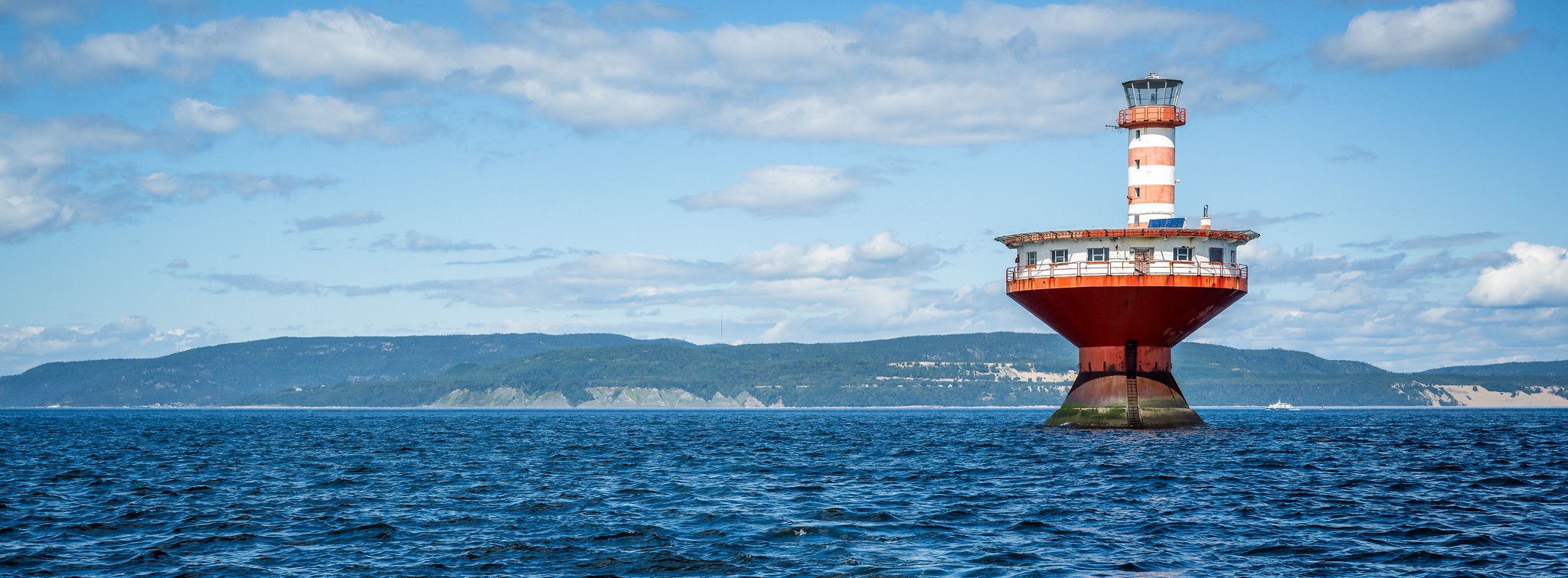 Phare du Haut-Fond-Prince (Lighthouse)